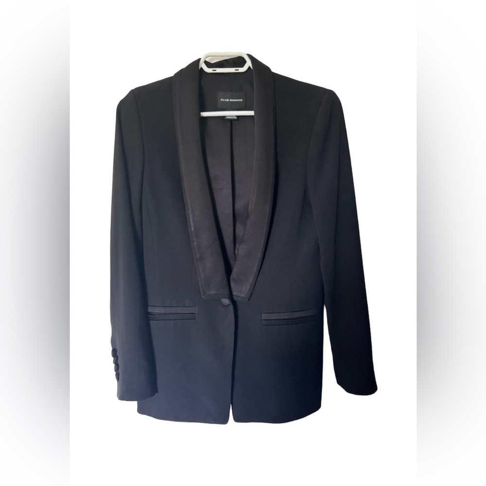 CLUB MONACO Classic black blazer jacket with trim accent lapels, size 2
